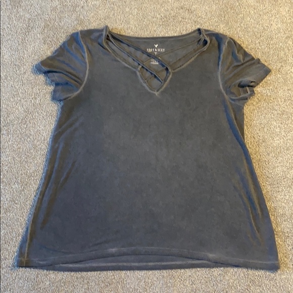 American Eagle Outfitters Tops - American eagle tee